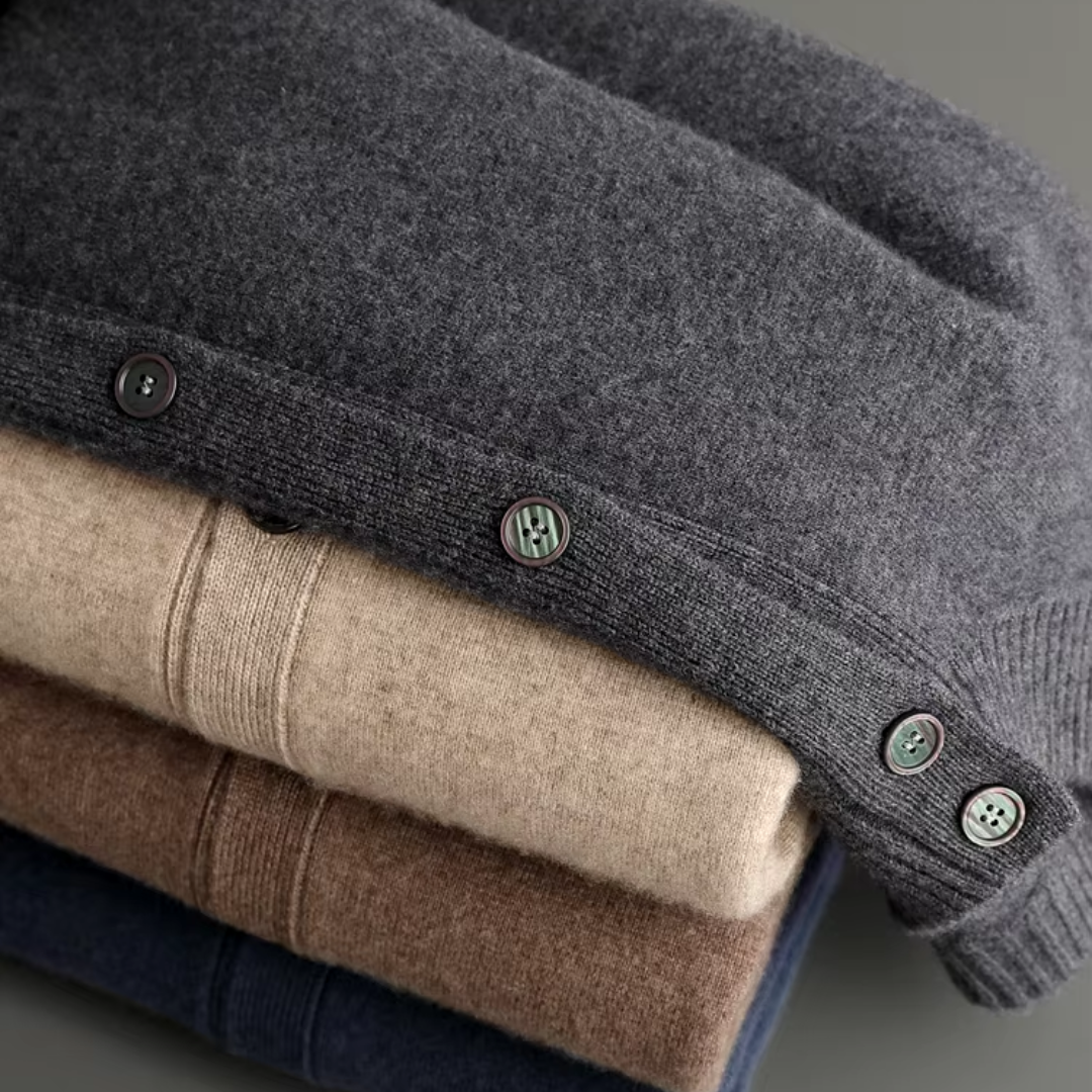 Cashmere cardigan sweater with ribbed cuffs