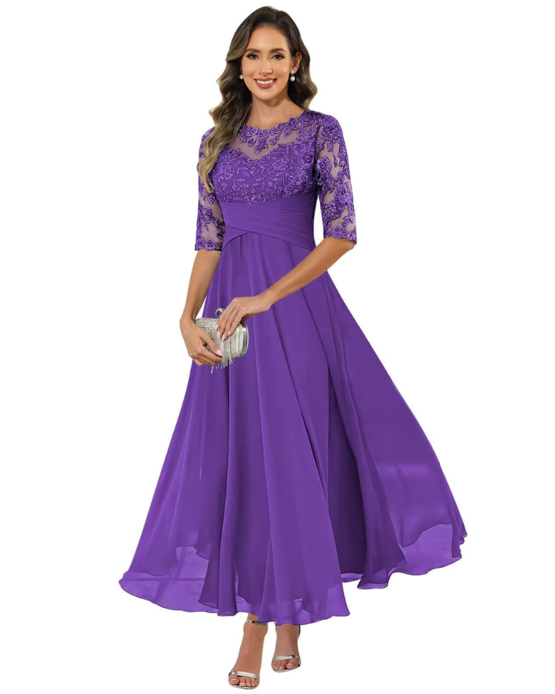 Elegant A-Line evening dress featuring lace detailing and flowing chiffon, designed with stylish 3/4 sleeves for a sophisticated look. 2