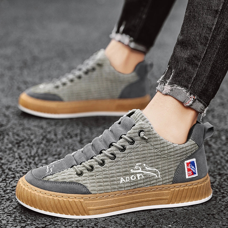 Breathable Men's Sneakers Orthopedic Insole