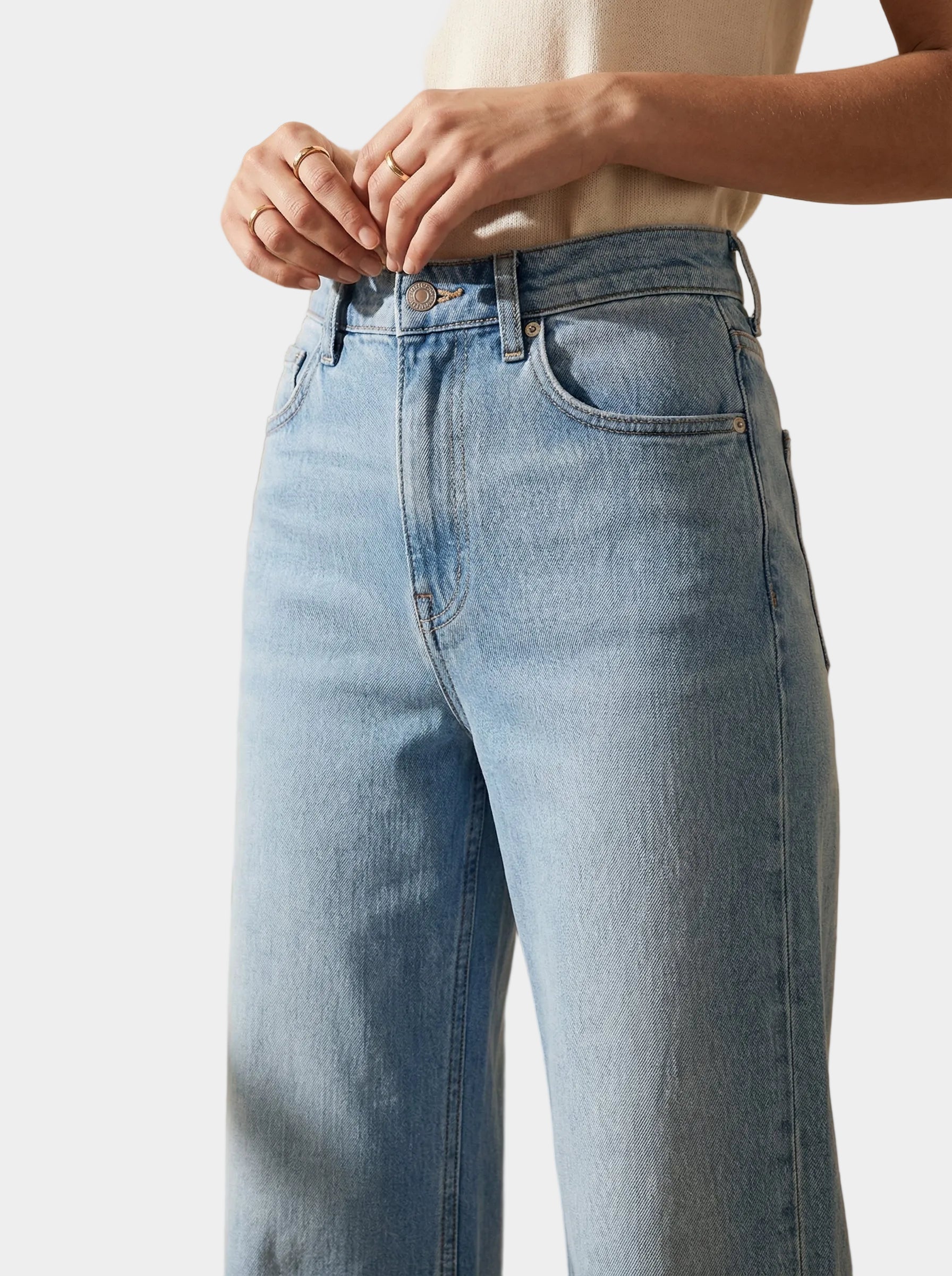 Wide Leg Cropped Jeans